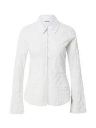 Bluza pastelno plava