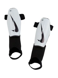 NIKE Schienbeinschoner Charge schwarz/weiß