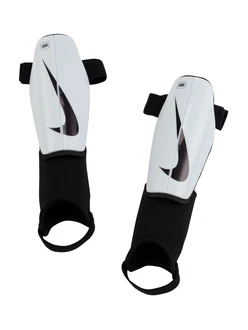 NIKE Schienbeinschoner Charge
