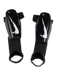 NIKE Schienbeinschoner Charge schwarz/weiß