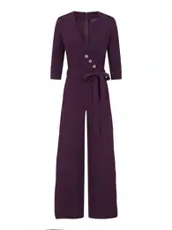 Overal tmavě fialová