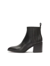 Nízké kozačky černá