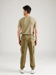 ABOUT YOU x Jaime Lorente Hose Adriano oliv