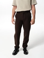 ABOUT YOU x Jaime Lorente Hose 'Leandro' schoko
