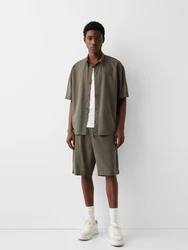 Bershka Shorts khaki