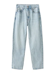 Jeans hellblau