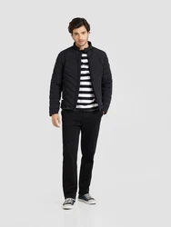 Guess Jacke (1-St) schwarz