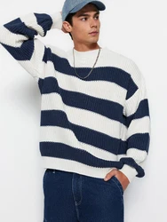 Trendyol Pullover Rundhals (1-tlg) indigo/weiß