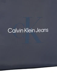 Calvin Klein Jeans Umhängetasche 'ESSENTIALS' marineblau/weiß