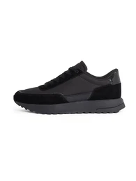 Sneaker schwarz