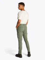 Tommy Jeans Hose 'AUSTIN' oliv