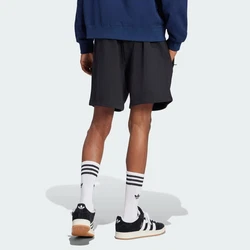 ADIDAS ORIGINALS Shorts 'Premium Essentials' schwarz