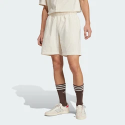 ADIDAS ORIGINALS Shorts 'Essentials' naturweiß
