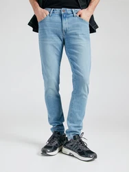 Mavi Jeans 'James' blau