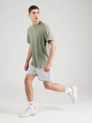 NIKE Sportshirt 'Primary' oliv