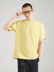 Nike Sportswear T-Shirt 'Premium Essentials' goldgelb