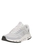 On Sneaker 'Cloudnova Form 2' hellgrau/weiß