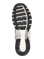 Nike Sportswear Sneaker 'P-6000' schwarz/silber/weiß