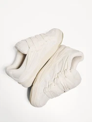 Bershka Sneaker offwhite