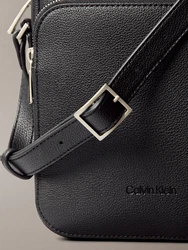 Calvin Klein Umhängetasche schwarz