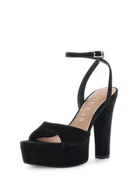 Sandali s paščki 'Hitten' črna