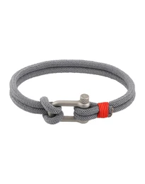 Stylisches Armband ''''Clasp'''' grau