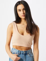 Top nude