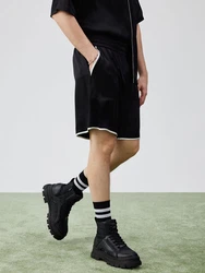 ABOUT YOU x Rewinside Shorts 'Aras' schwarz/weiß