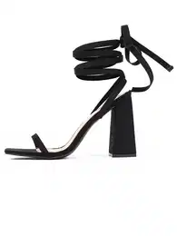 Páskové sandály 'Charney' černá