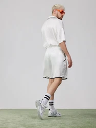 ABOUT YOU x Rewinside Shorts 'Aras' schwarz/weiß