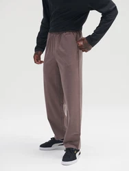 Sinned x ABOUT YOU Hose 'Noah' dunkelbraun / schwarz
