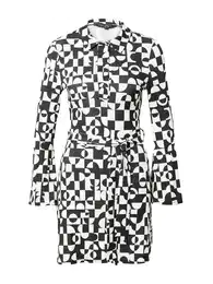 Šaty černá / bílá
