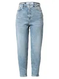 Mom Jeans sa stilom image