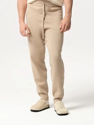 ABOUT YOU x Jaime Lorente Hose 'Miguel' hellbraun