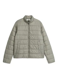 Arket Gesteppte Übergangsjacke Hellbeige, Jacken in Größe M. Farbe: Light beige
