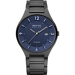 Herren Analog Solar Collection Armbanduhr mit Titan Armband und Saphirglas