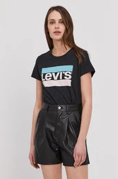 T-shirt rna barva