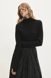 Pulover enski, rna barva