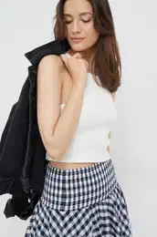 Top enski, bela barva