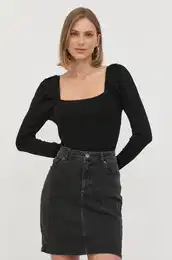 Pulover enski, rna barva