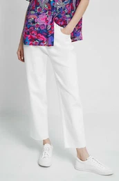 Kavbojke ženski, bela barva