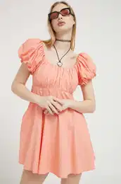 Obleka oranna barva