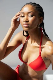 Zgornji del kopalk rdeča barva