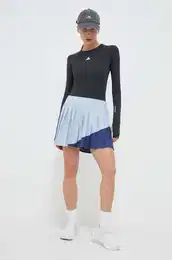 portno krilo Clubhouse