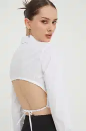 Srajca enska, bela barva