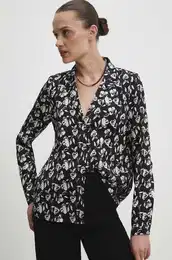 Srajca enska, rna barva