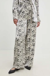 Hlae enski, be barva