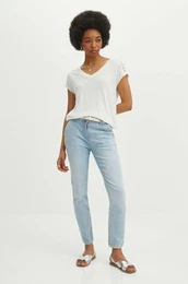 Bombane kavbojke enske