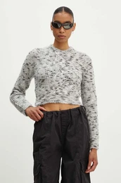 Pulover s primesjo volne