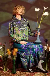 Pulover enska, s kapuco